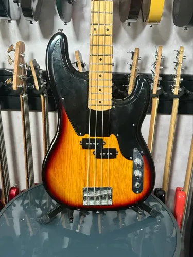 Contra baixo Tagima TW66 Sunburst