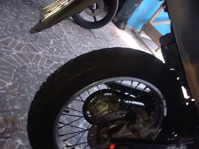 Honda Bross 160cc documentos em dias pronta pra rodar, freios a disco nas duas roda