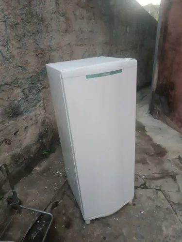 Geladeira Consul ótimo estado funciona perfeitamente