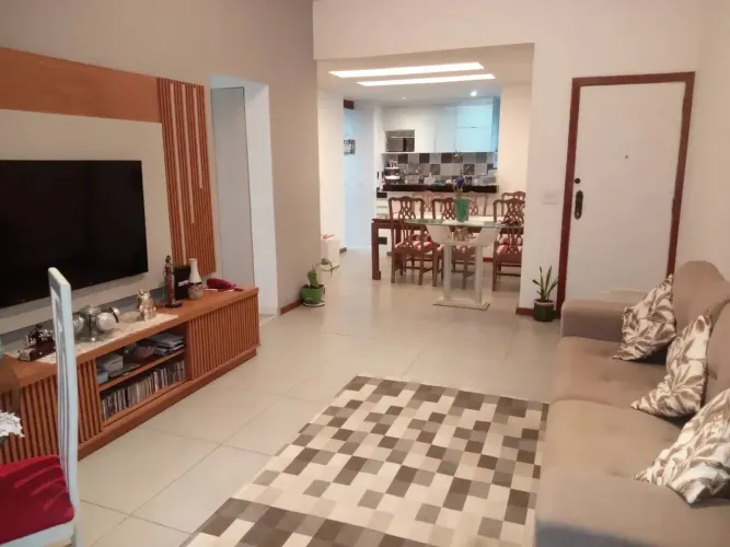 Imóvel para venda possui 100 metros quadrados com 3 quartos em Copacabana - Rio de Janeiro