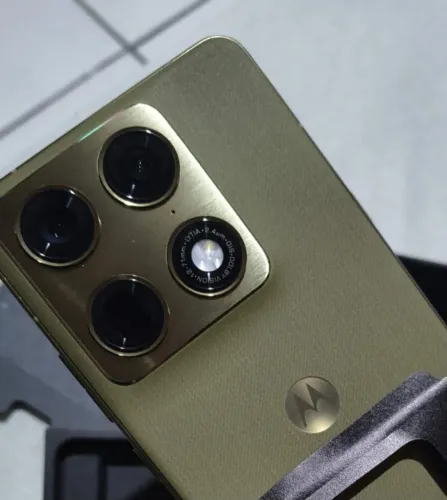 MOTOROLA SIGNATURE 