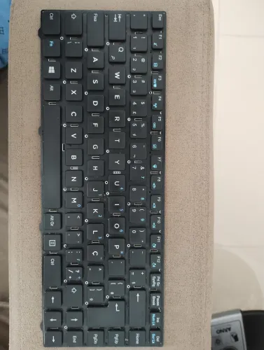 Teclado para notebook (MP-11J78PA-F51LW)