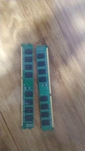 Memória RAM/ DDR3 8Gb.