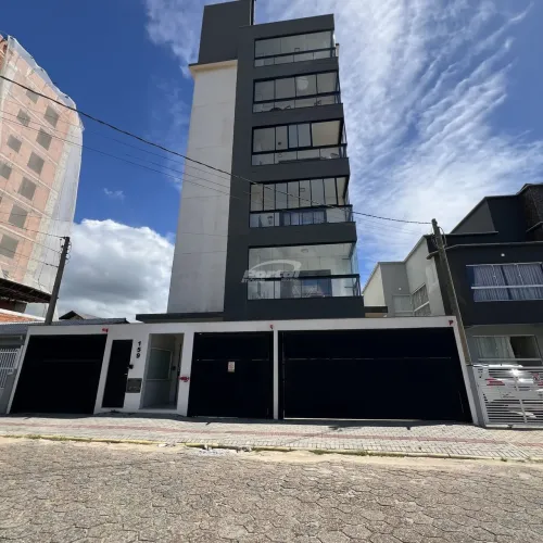 Cobertura à Venda pronta para morar modalidade porteira fechada no bairro Tabuleiro em Bar