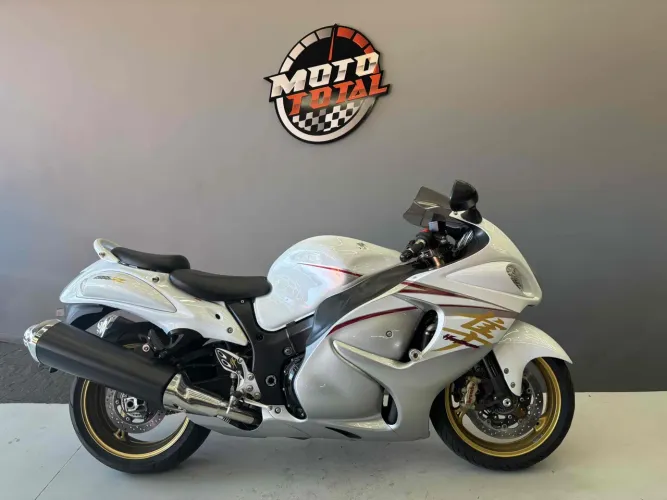 Suzuki Hayabusa gsx 1300ra 2016