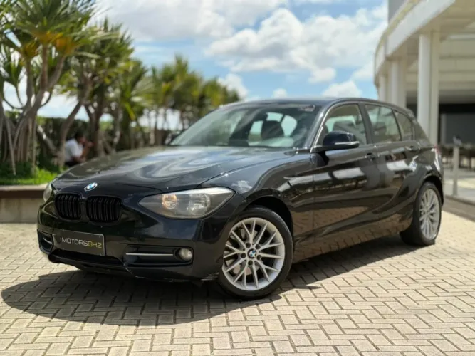 BMW 120I A Sport 2.0 Activeflex 16V Aut. 2015