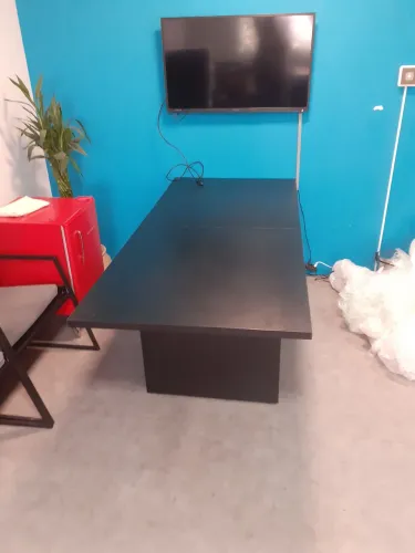 Mesa de reunião preta 1,80 X 1,00