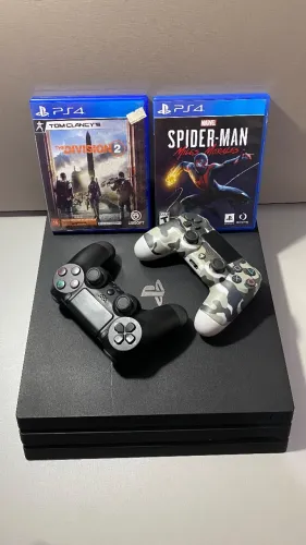 Ps4 pro 4k 1Tb