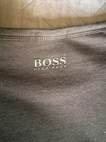 CAMISA HUGO BOSS ORIGINAL PRETA G
