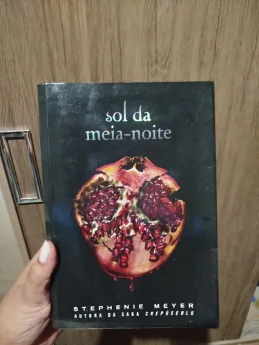 Livro sol da meia noite