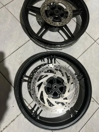 Roda fazer 250 ano 2012 a 2017 original Yamaha