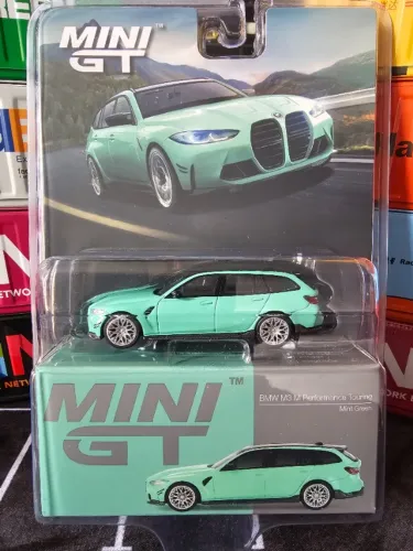 BMW M3 Touring Mini GT 1/64