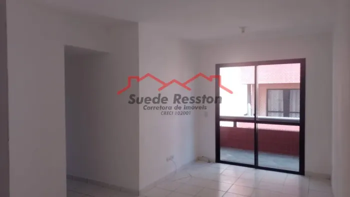 Apartamento com 3 Quartos sendo uma suite para Alugar,75 m²