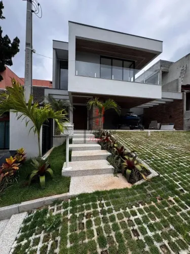 Casa de condominio Aruã
