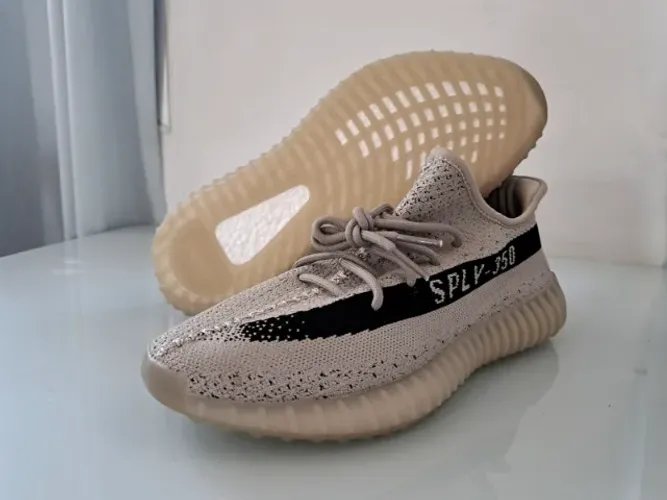 Adidas Yeezy Boost 350 V2 - Granite