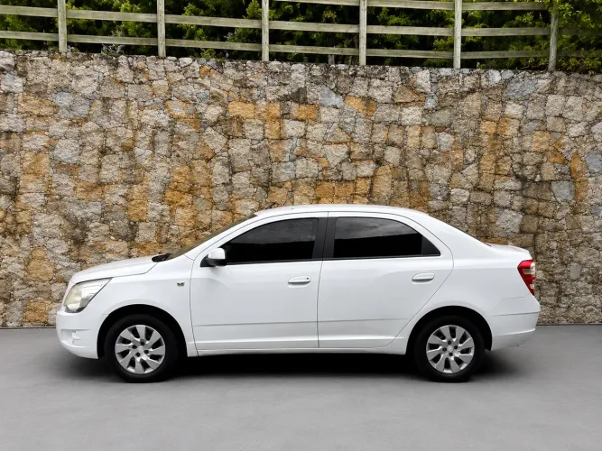 Chevrolet Cobalt LT 1.8 8V Econo.flex 4P Mec. 2013