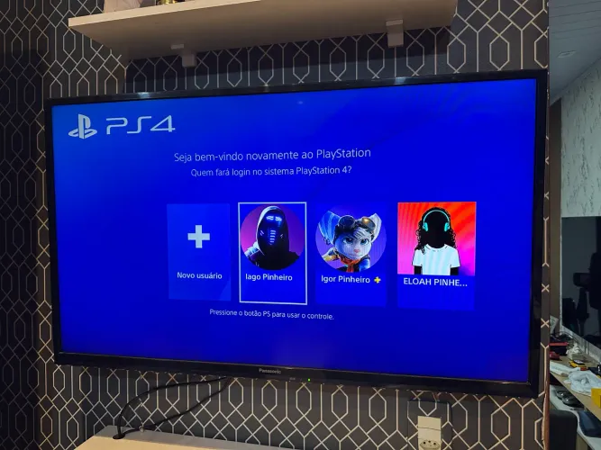 Vende ou trocasse 2 tv led 42?  30?