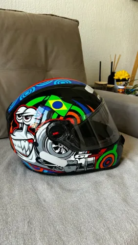 Capacete FW3 Premium (Tamanho 58)
