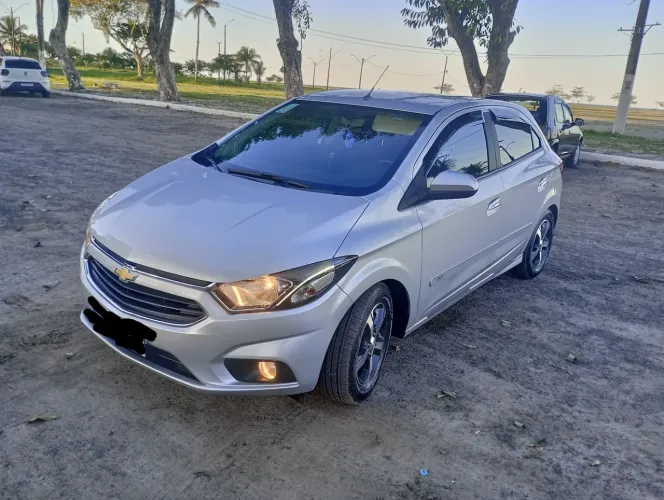 Chevrolet Onix Hatch LTZ 1.4 8V Flex Mec. 4P 2017