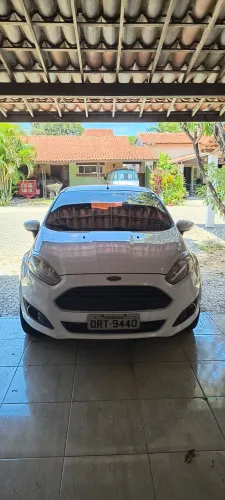 Ford Fiesta 1.5 16V Flex Mec. 5P 2015