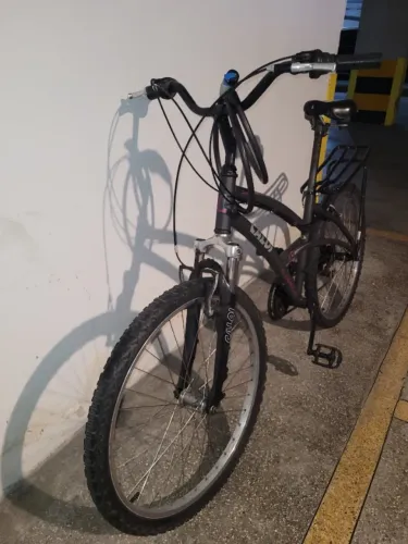 Bicicletas aro 26 à venda.