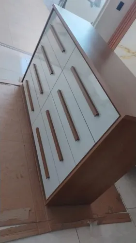 Cômoda 100%MDf muito espaço