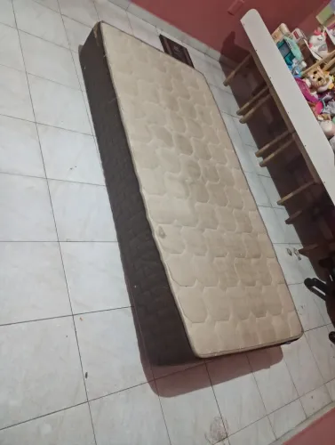 Colchão Ortobom ortopédico solteiro. Faço a entrega!