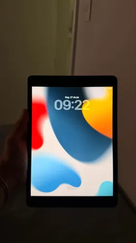iPad 9 conservado 