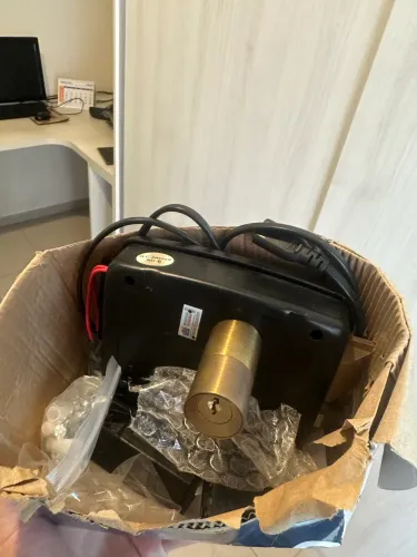 Trava Elétrica para Portão de Pedestres