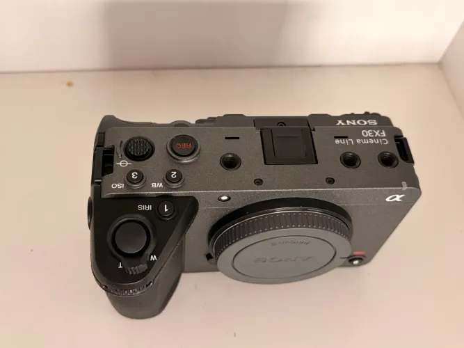 Câmera Sony FX30 Cinema com caixa e Nota Fiscal