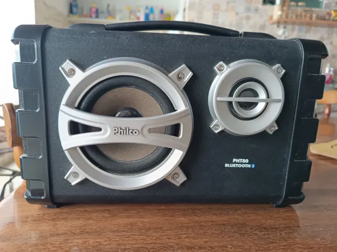 Caixa de som portátil Philco (usb,rádio e bluetooth)