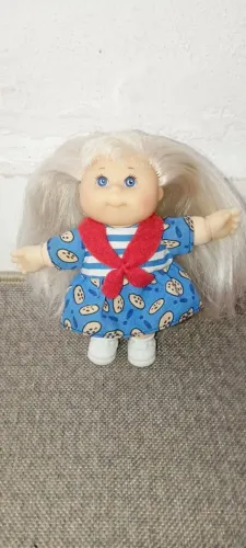 boneca colecionável Kid da Cabbage Patch Kids.