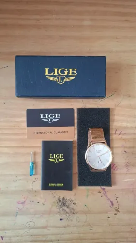 Relógio feminino LIGE dourado