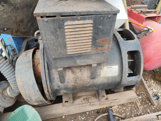 Gerador de energia de 460 kva