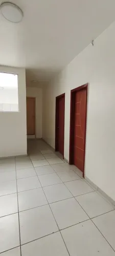 Apto amplo na Compensa próx. A Feira com 2 quartos sendo 1 suíte