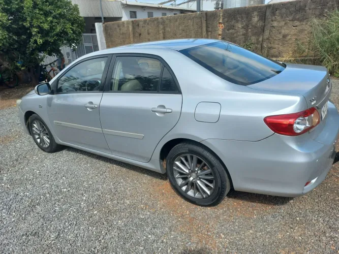 Toyota Corolla XEI 2.0 Flex 16V Aut. 2013