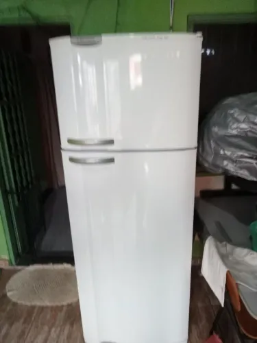 Geladeira Eletrolux