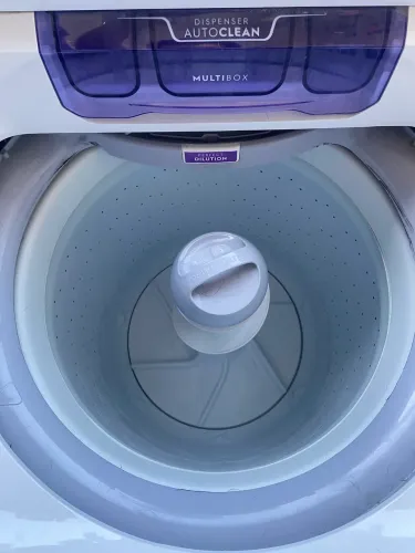 Máquina de Lavar 10,5kg - 1 ano uso