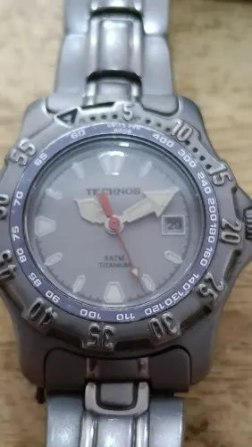 Relógio Technos