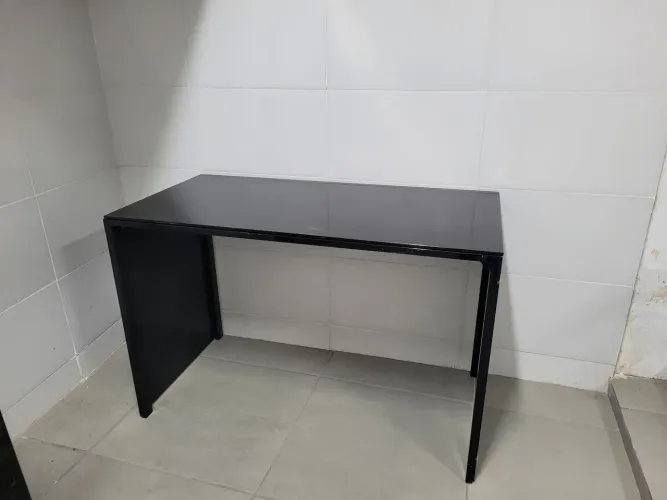 Linda mesa de escritório
