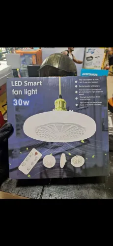 Luminária ventilador com controle remoto