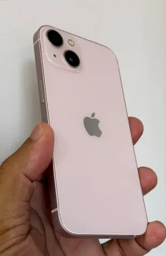 iPhone 13 de 128GB sem marcas de uso