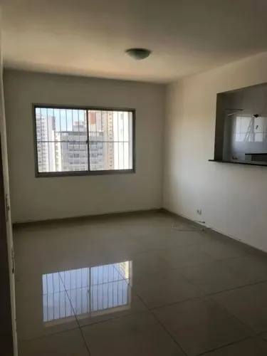 Apartamento à venda no Condomínio Cláudia na Saúde em São Paulo - SP