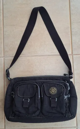 Bolsa Kipling Preta
