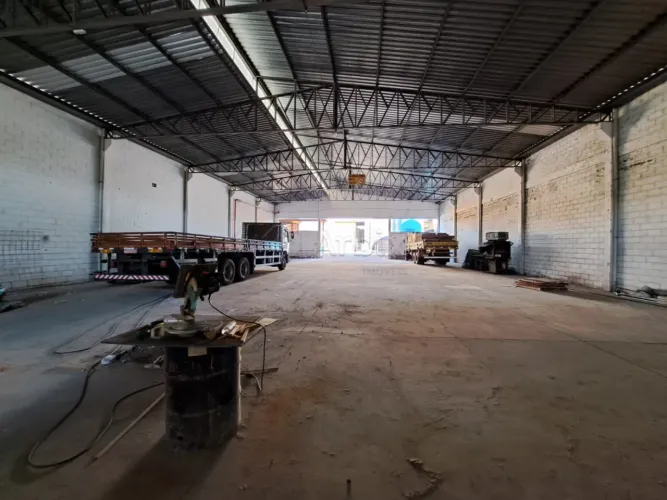 Salão industrial para alugar no Bairro Loteamento Industrial Werner Plaas em Americana/SP.