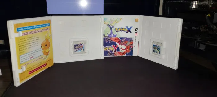 Pokemon X e Y - Originais em ótimo estado