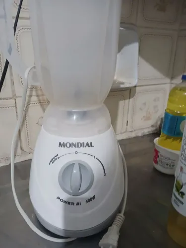 Desapego Liquidificador Semi novo funcionando 100% 45$ buscar cmg e pode testar