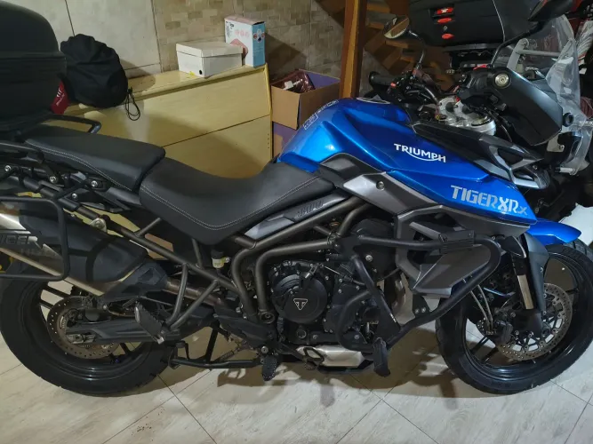 Tiger 800 xrx lindíssima e revisada