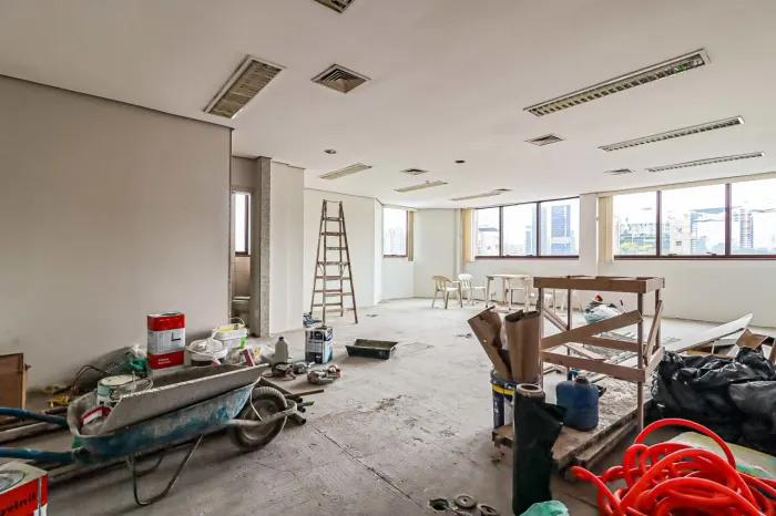 Sala comercial na Avenida Morumbi, 6901 - Cj. 42 66 m²