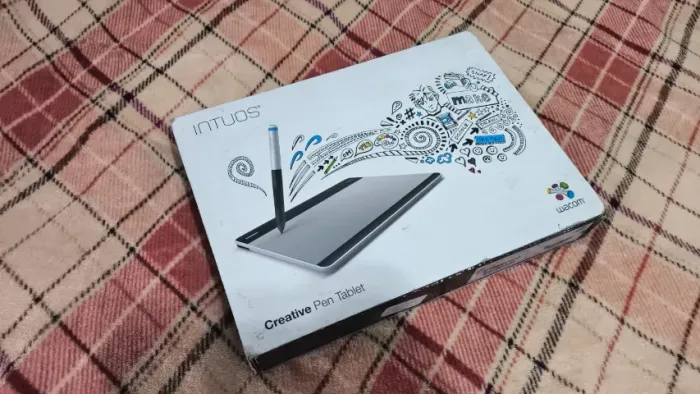 Mesa Digitalizadora Wacom Intuos CTL-480 com Caixa